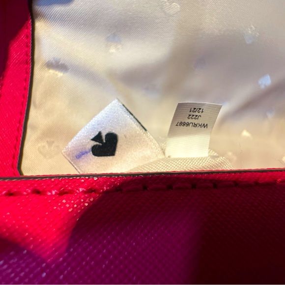 Kate Spade Hot Pink 2 Way (shoulder bag and crossbody) - Picture 7 of 8